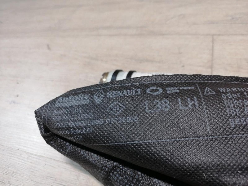 Fluence №4 шторка безопасности левая