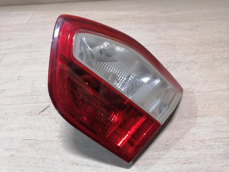 Fluence №4 фонарь правый