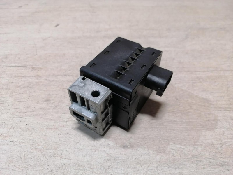 Fluence №4 замок рулевой колонки