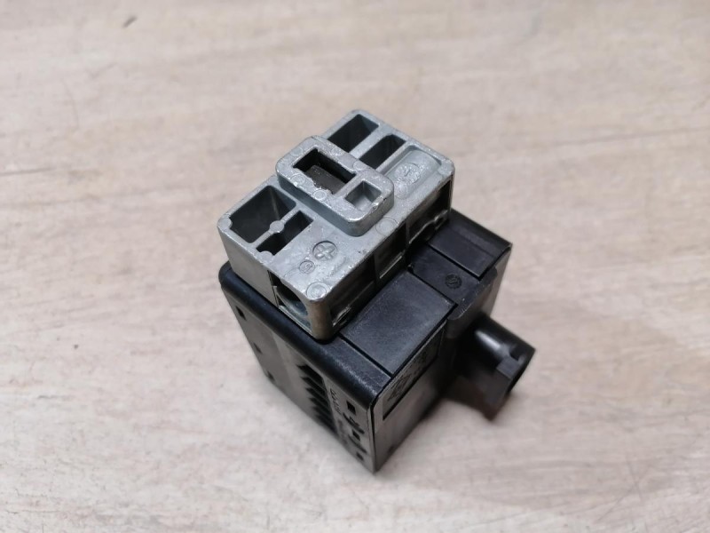 Fluence №4 замок рулевой колонки