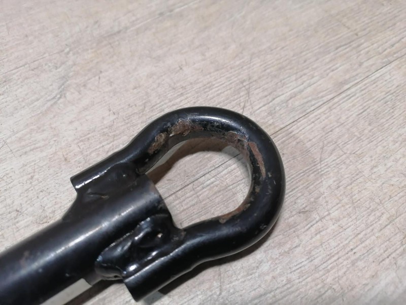 Fluence №4 крюк буксировочный