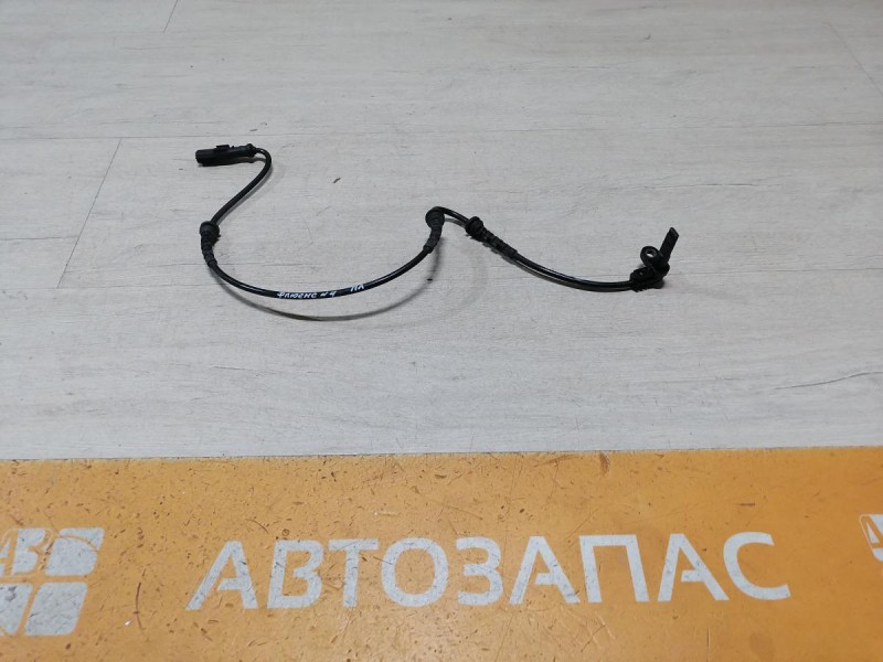 Fluence №4 датчик абс передний