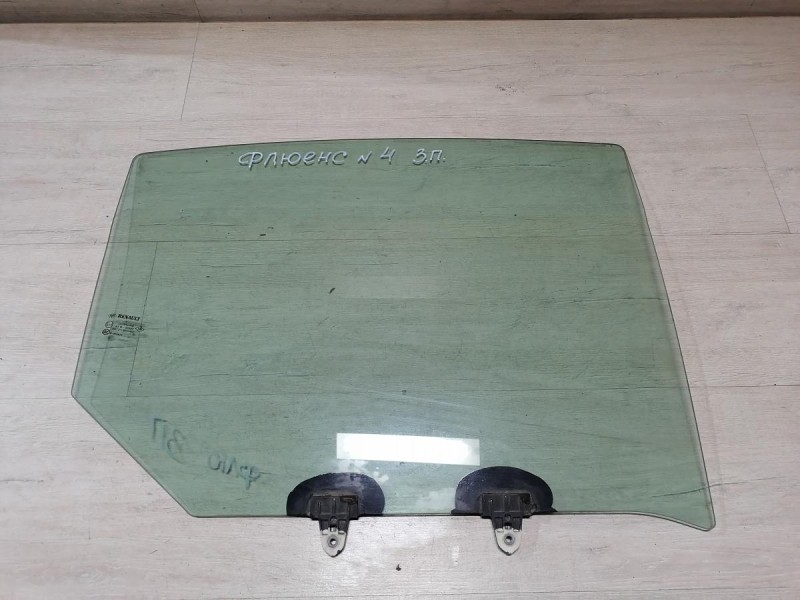 Fluence №4 стекло заднее правое 12