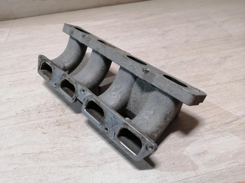 Fluence №4 коллектор впускной нижняя часть 2.0