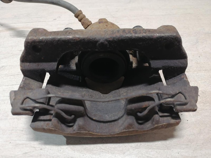 Fluence №4 суппорт передний левый