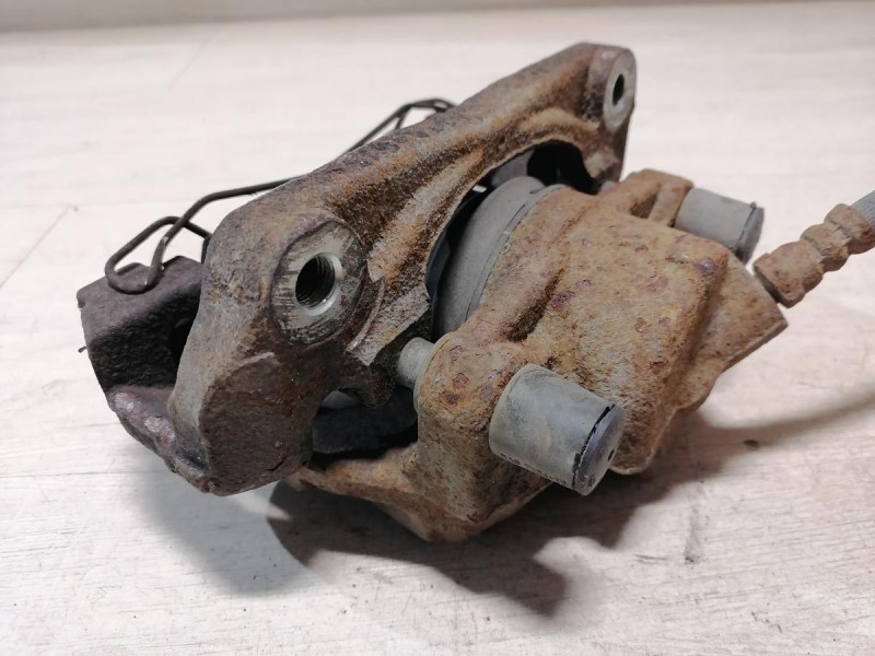 Fluence №4 суппорт передний левый