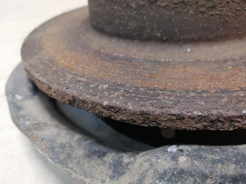 Fluence №4 ступица задняя левая диск тормозной