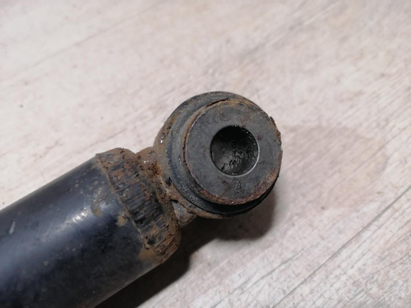 Fluence №4 амортизатор задний