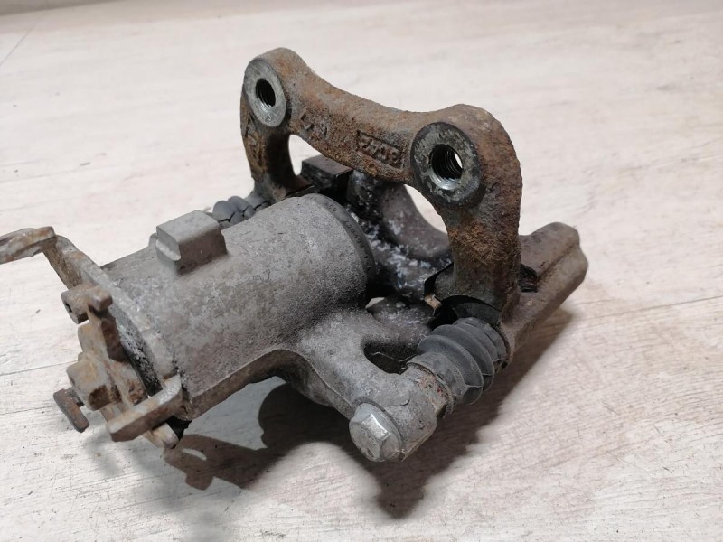 Fluence №4 суппорт задний левый