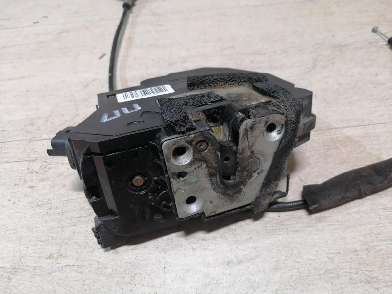 Fluence №4 замок двери передний правый