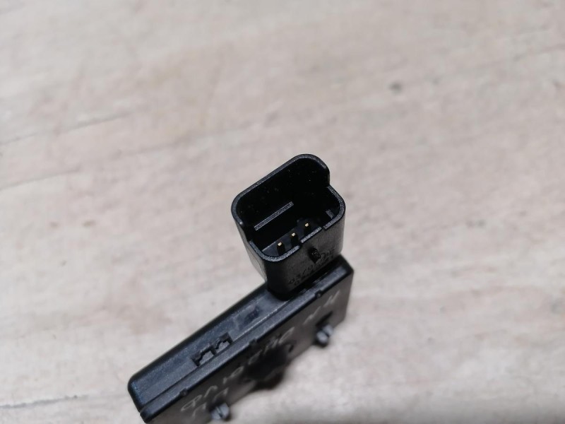 Fluence №4 датчик бесключевого доступа правый