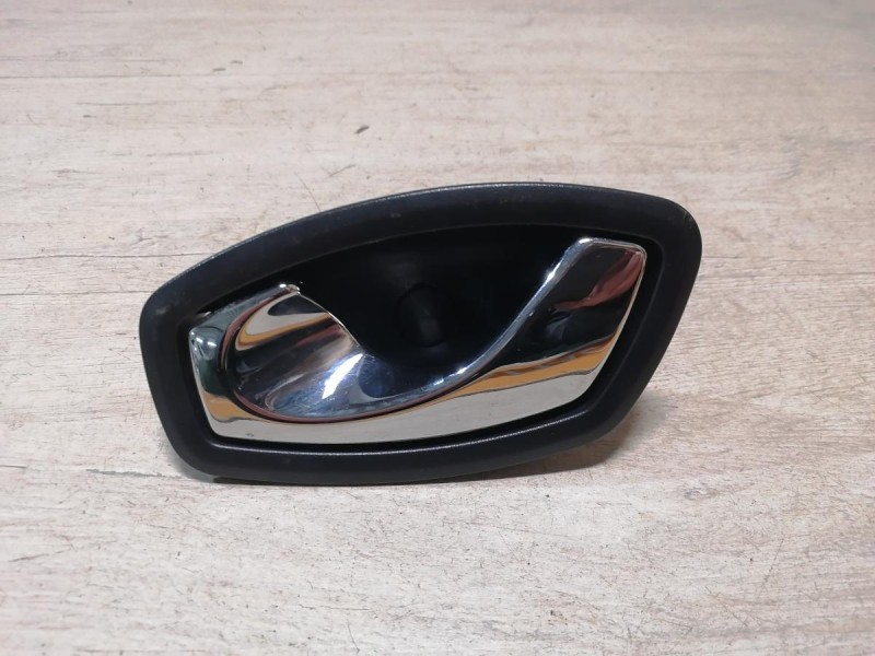 Fluence №4 ручка двери внутренняя левая хром