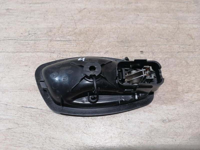 Fluence №4 ручка двери внутренняя левая хром