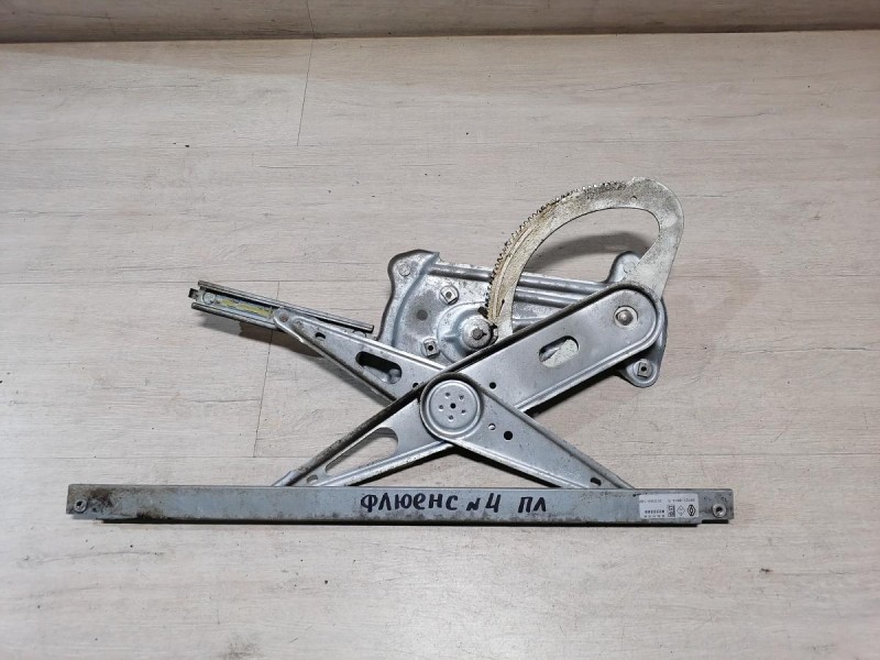 Fluence №4 стеклоподъемник передний левый