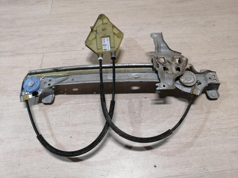 Fluence №4 стеклоподъемник задний правый эл