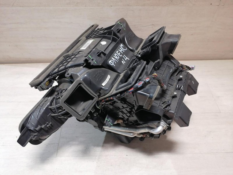 Fluence №4 печка в сборе с моторчиком климат