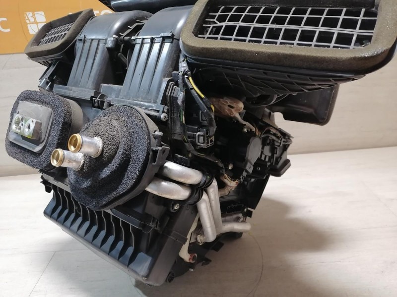 Fluence №4 печка в сборе с моторчиком климат