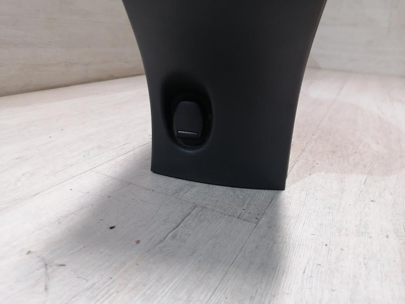 Fluence №4 подлокотник в сборе