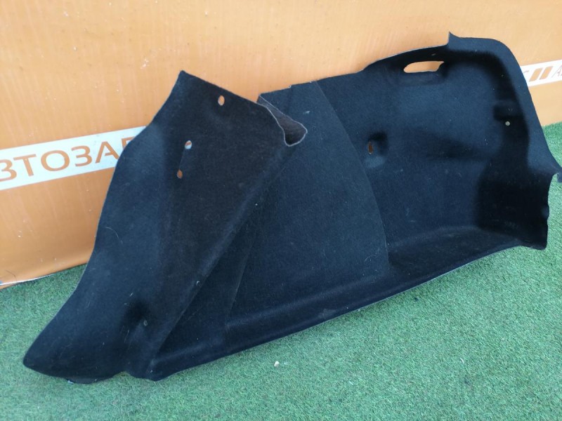 Fluence №4 обшивка багажника правая