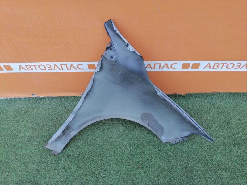 Fluence №4 крыло переднее левое