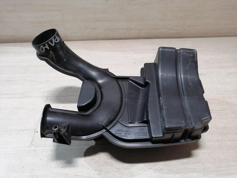 Fluence №4 резонатор воздушного фильтра деф