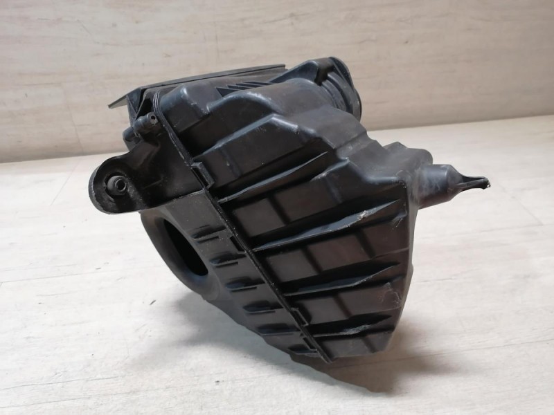 Fluence №4 корпус воздушного фильтра