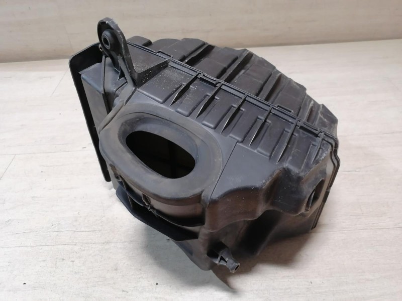 Fluence №4 корпус воздушного фильтра