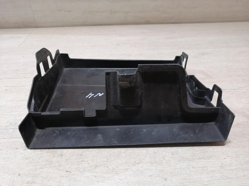 Fluence №4 крышка аккумулятора