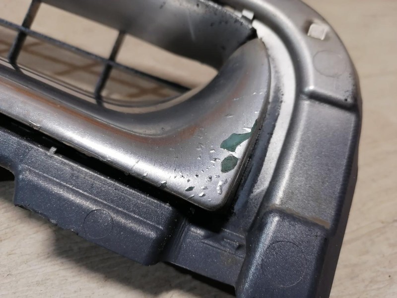 Fluence №4 решетка радиатора