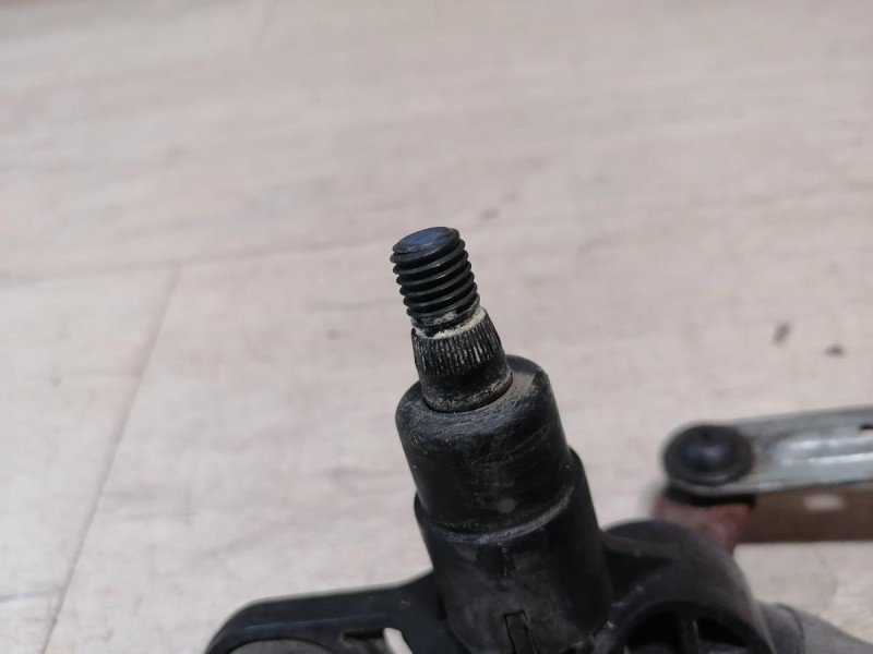 Fluence №4 трапеция дворников