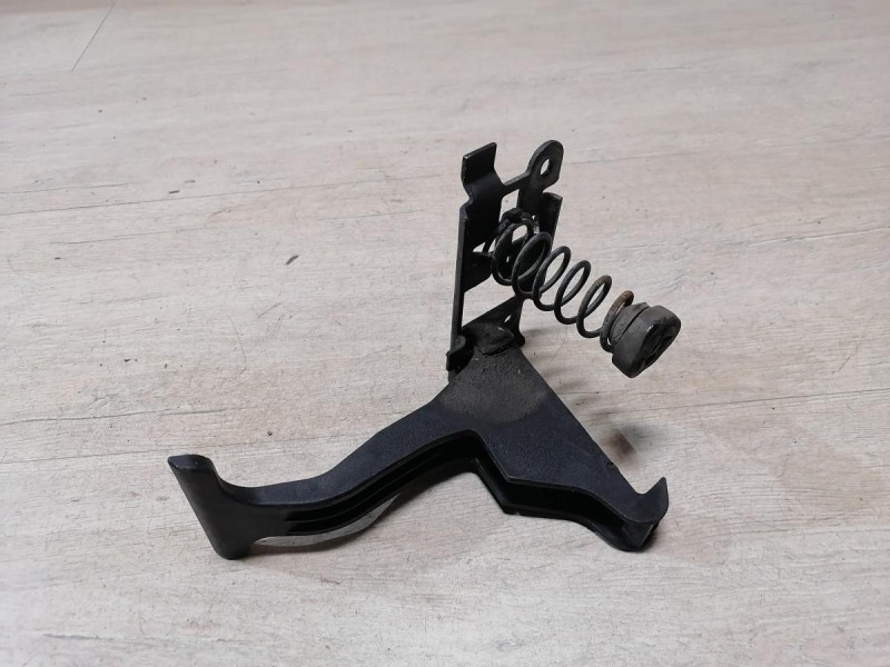 Fluence №4 ручка замка капота