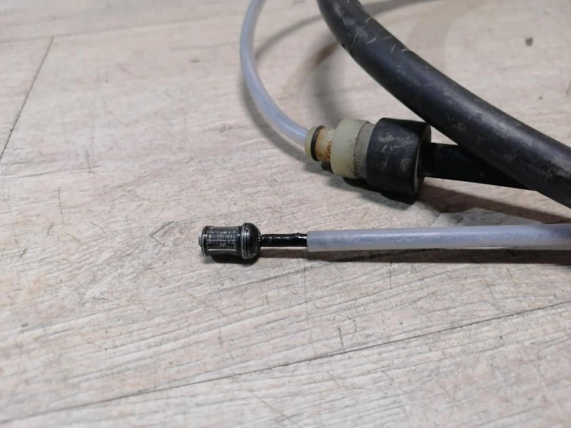 Fluence №4 трос ручника