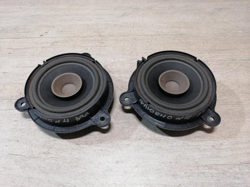 Fluence №4 динамик передний