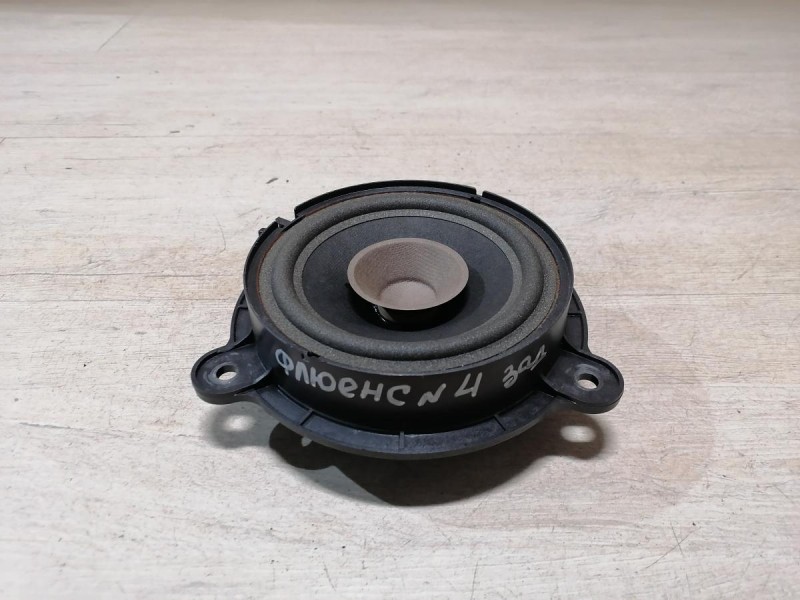 Fluence №4 динамик передний