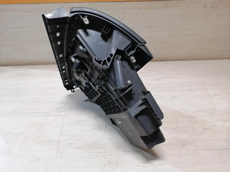 Fluence №4 бардачок