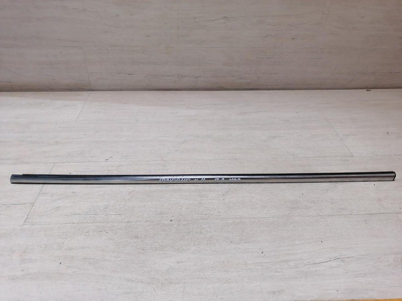 Fluence №4 бархотка наружная передняя левая