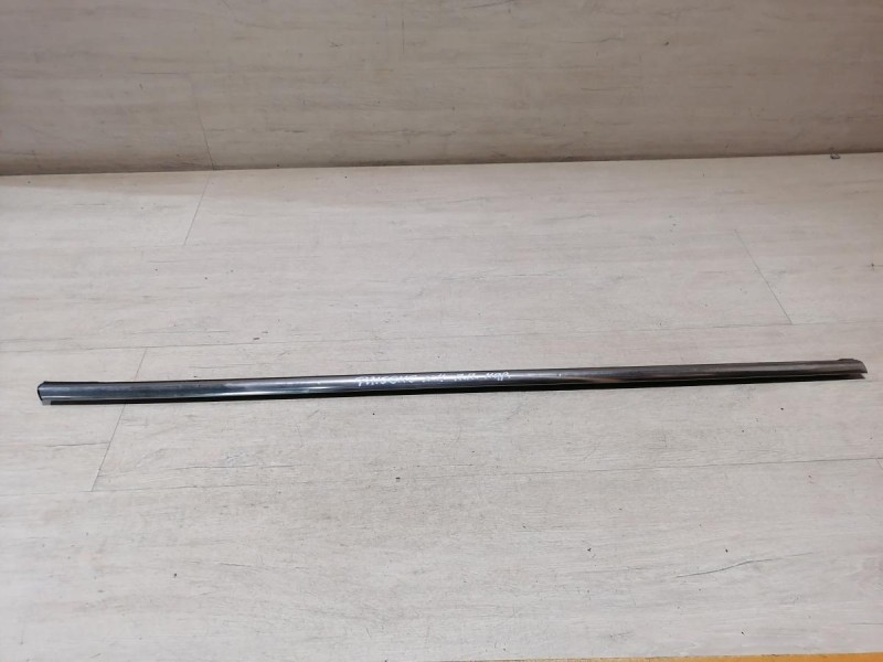 Fluence №4 бархотка наружная передняя правая