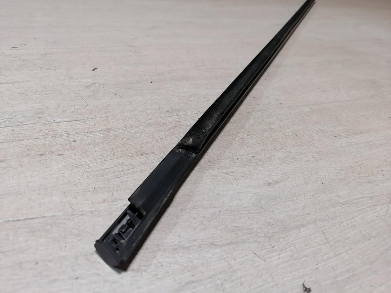 Fluence №4 бархотка наружная передняя правая