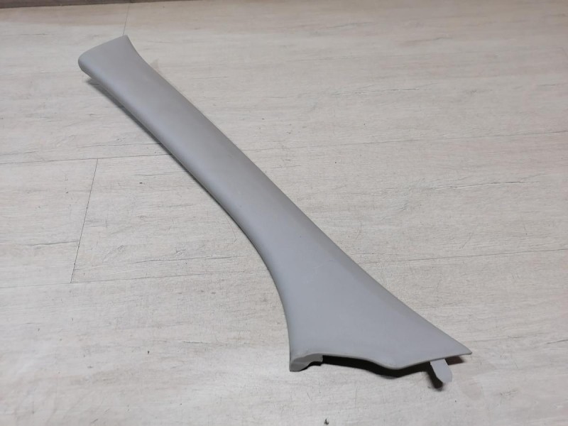 Fluence №4 обшивка передней стойки верхняя левая деф