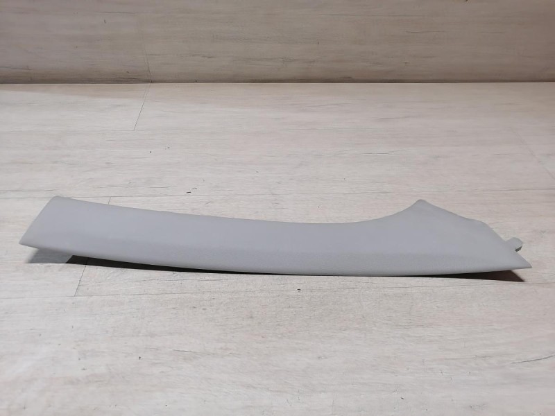Fluence №4 обшивка передней стойки верхняя правая