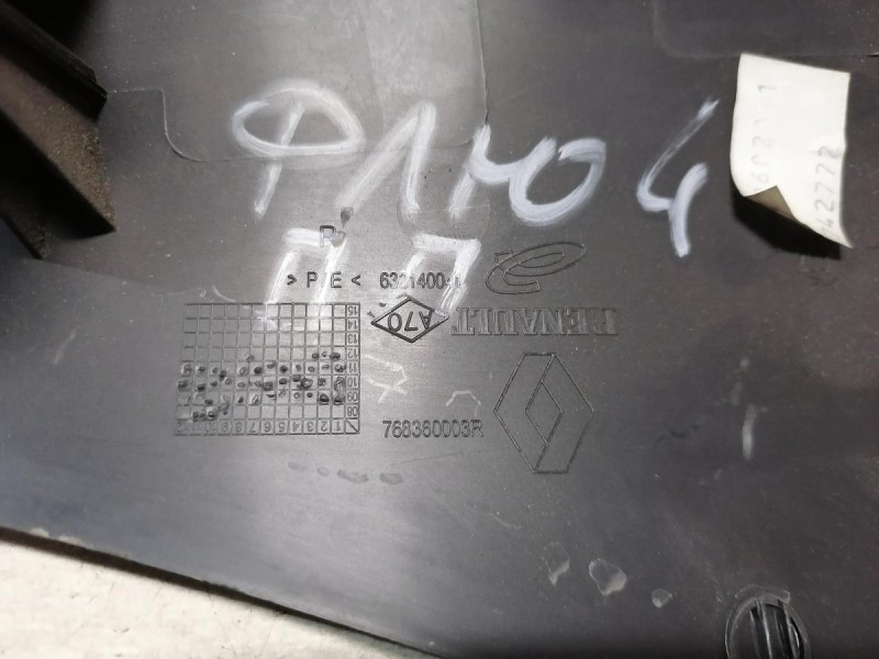 Fluence №4 обшивка передней стойки нижняя правая