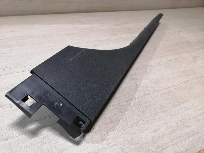 Fluence №4 обшивка порога левая