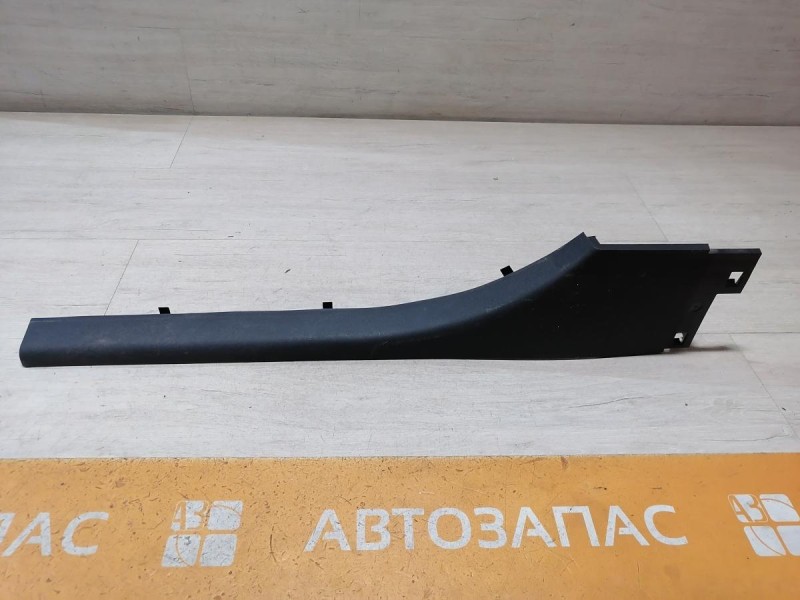 Fluence №4 обшивка порога правая