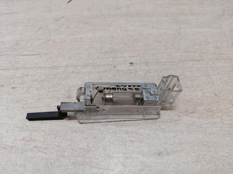 Fluence №4 плафон бардачка