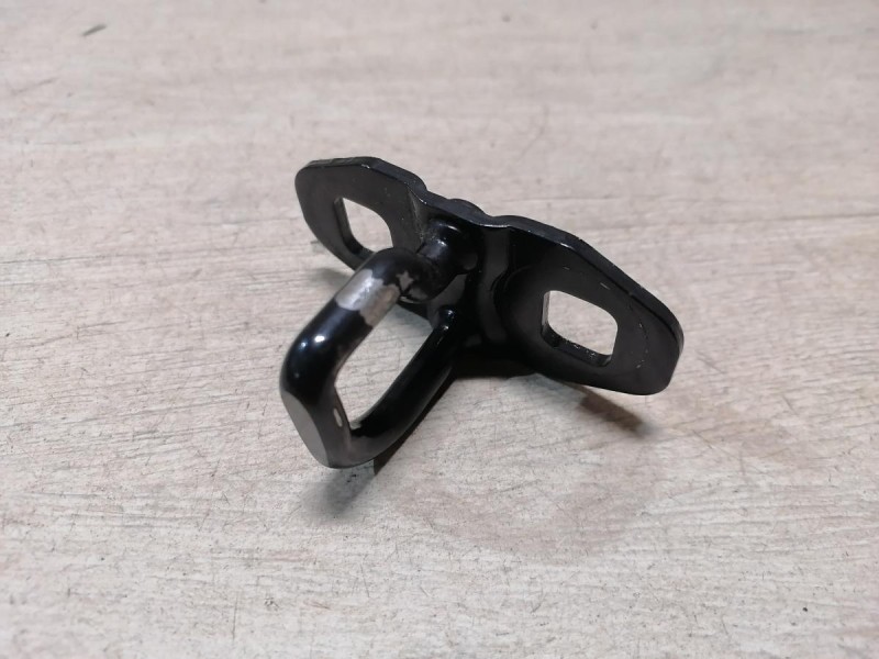 Fluence №4 петля замка багажника