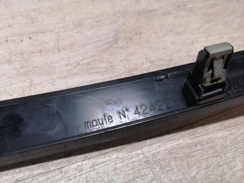 Fluence №4 накладка торпедо декоративная