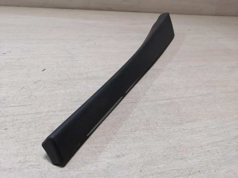 Fluence №4 накладка торпедо над бардачком