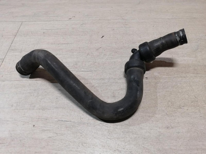 Fluence №4 патрубок печки с клапаном