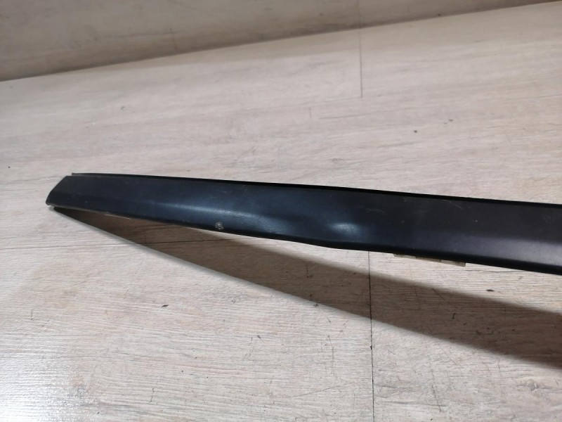 Fluence №4 молдинг крыши правый деф