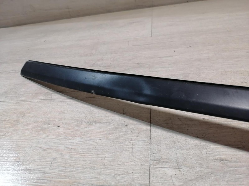 Fluence №4 молдинг крыши правый деф
